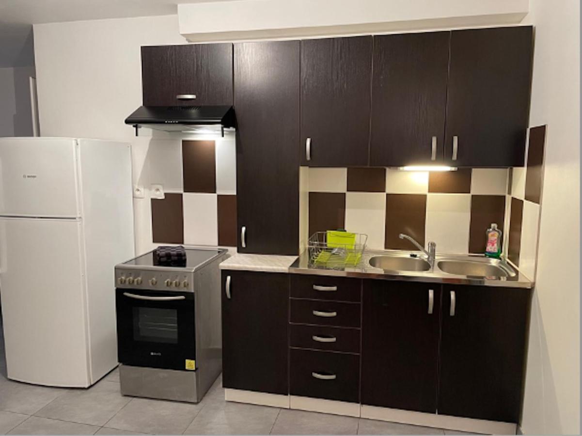 Appartement Avec Parking Gratuit Et Wifi В'єрзон Екстер'єр фото